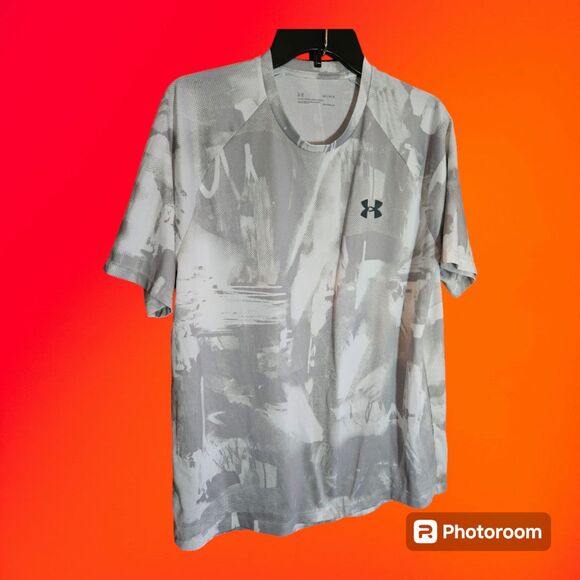 Under‎ Armour Loose Fit Size L (OS-96) - Picture 1 of 2